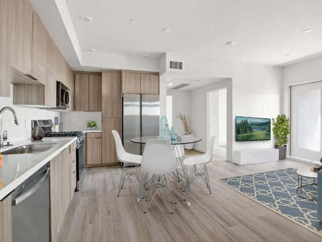 Apartment for rent in Little Italy, Los Angeles