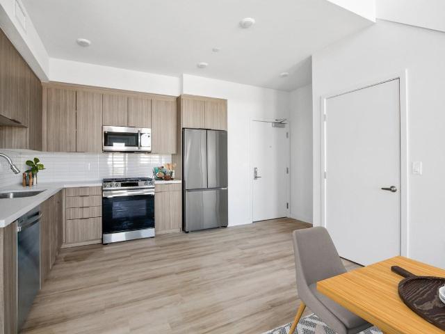 Apartment for rent in Canoga Park, California