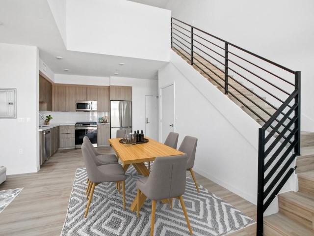 Apartment for rent in Canoga Park, California