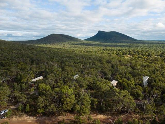 Cottage for sale in Dunkeld, Victoria