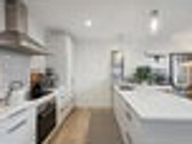 Apartment for sale in Cromwell