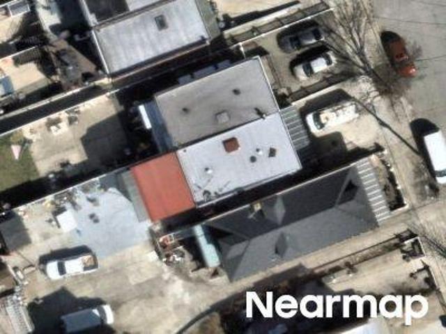 House for sale in The Bronx, Arverne