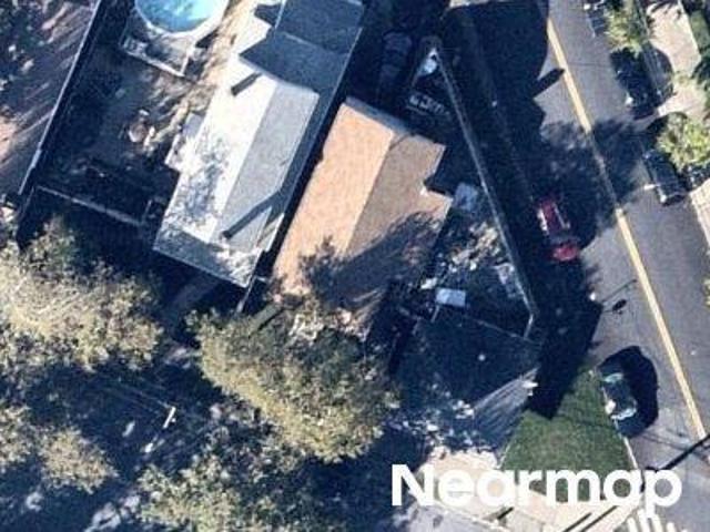 Property for sale in The Bronx, Arverne