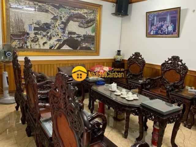 Nhà mặt phố bán