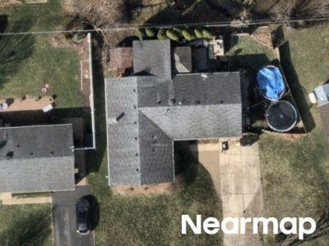 House for sale in Carol Stream, Illinois