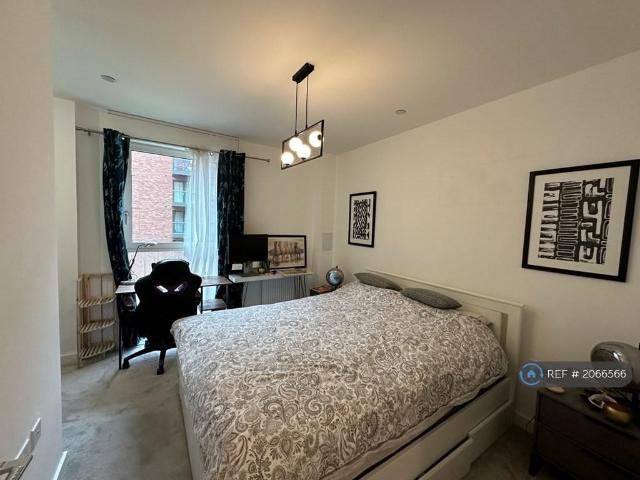 House for rent in Upton Park, Greater London