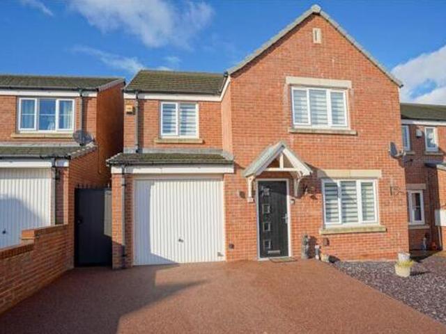 House for sale in Laughton Common, Rotherham