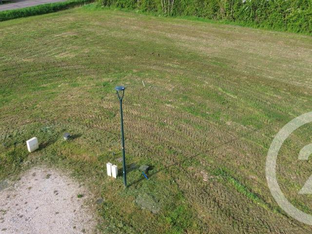 Terrain vente à Louhans-Châteaurenaud, Thurey