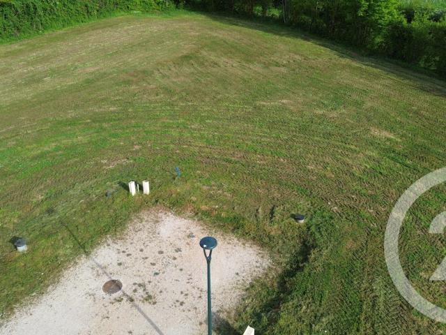 Terrain vente à Louhans-Châteaurenaud, Thurey