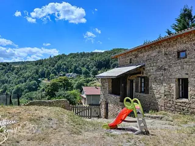 Maison vente à Le Château, Thurins