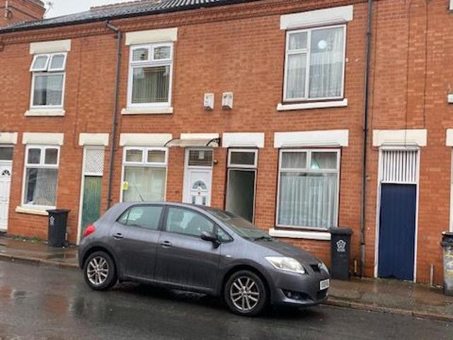 House for rent in Spinney Hills, Old Wharf