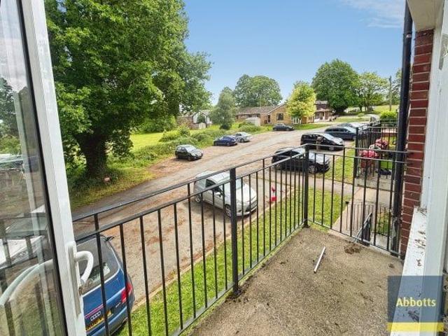 Studio for rent in Whitton, Key Street