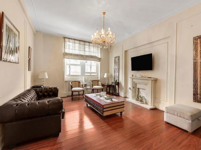Apartment for rent in Chelsea, Greater London