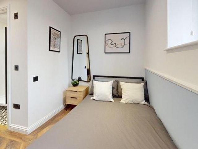 House for rent in Georgia, Greater Manchester