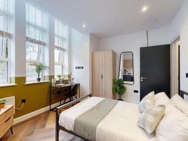Room for rent in Georgia, Greater Manchester