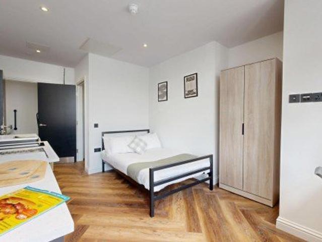 Room for rent in Georgia, Greater Manchester
