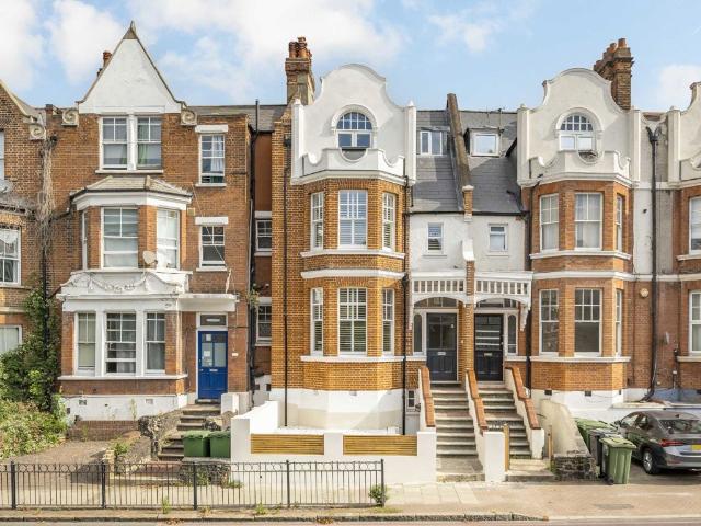 Apartment for rent in Tulse Hill, Greater London