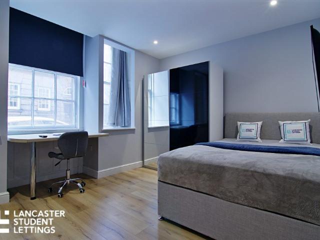Room for rent in Greaves, Bare