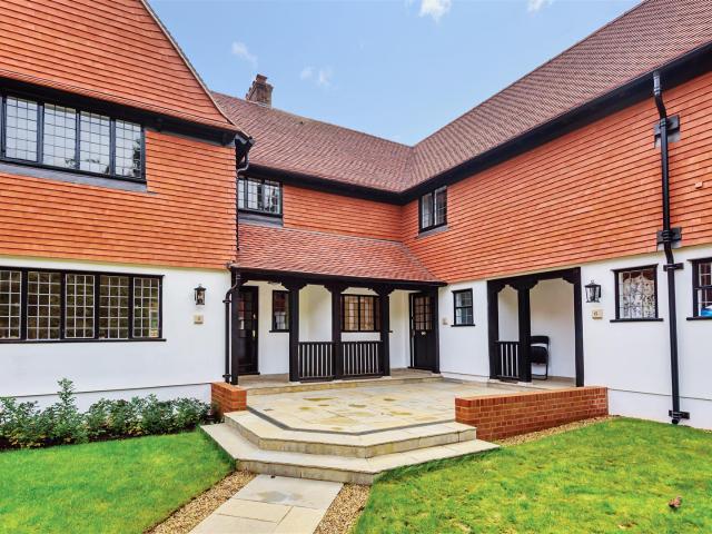 House for rent in Fole, Surrey