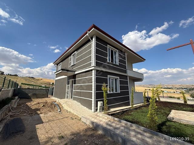 Mamak, Ankara içerisinde satılık Villa