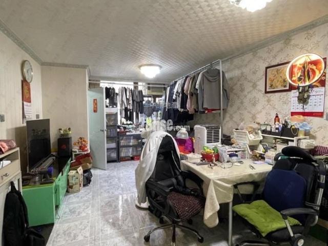 位於 天水圍 Tin Shui Wai, 香港 Hong Kong, 提供 出售 的 公寓