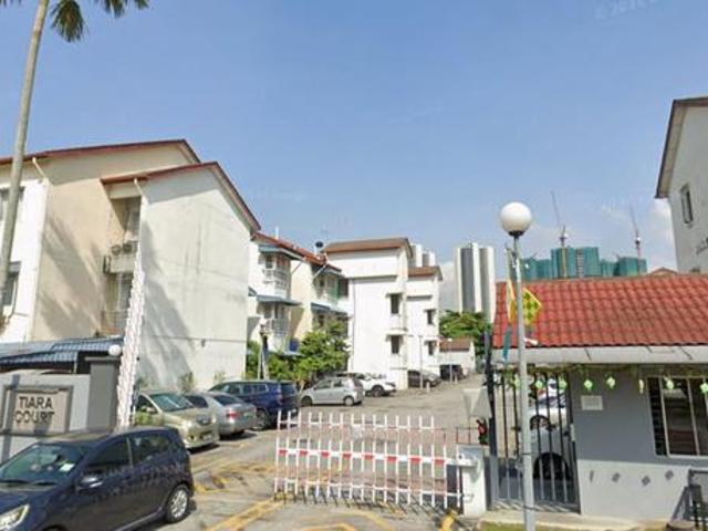 Townhouse for sale in Country Heights Damansara, Kuala Lumpur