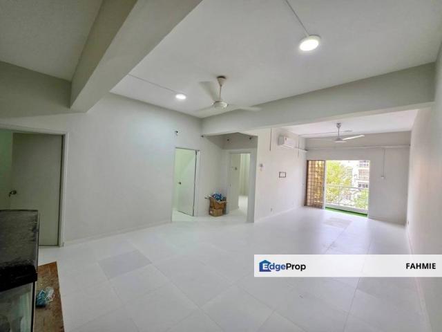 Condominium for sale in Langat, Selangor