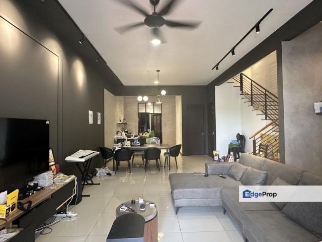 House for sale in Country Heights Damansara, Kuala Lumpur