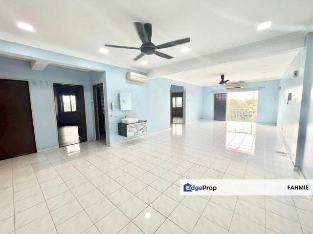 Condominium for sale in Petaling, Damansara Damai