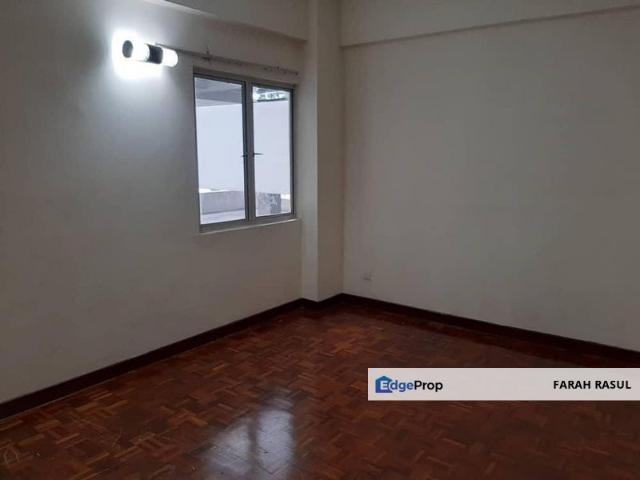 Condominium for sale in Petaling, Damansara Damai