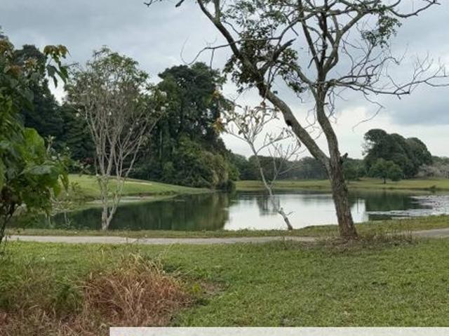 House for sale in Malaka