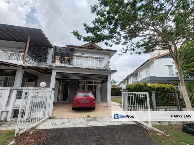 House for sale in Malaka