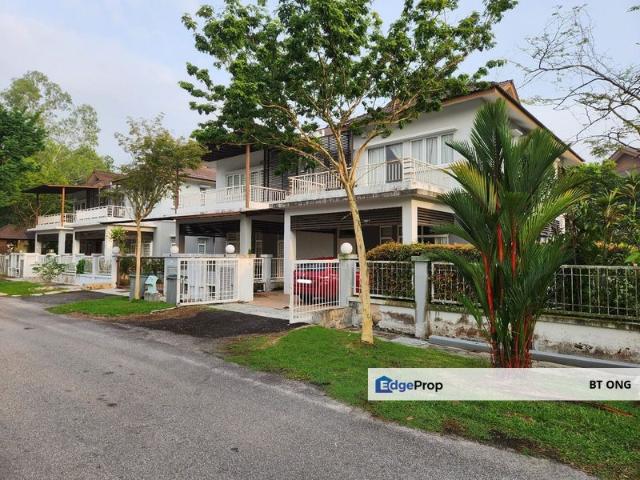 House for sale in Malaka
