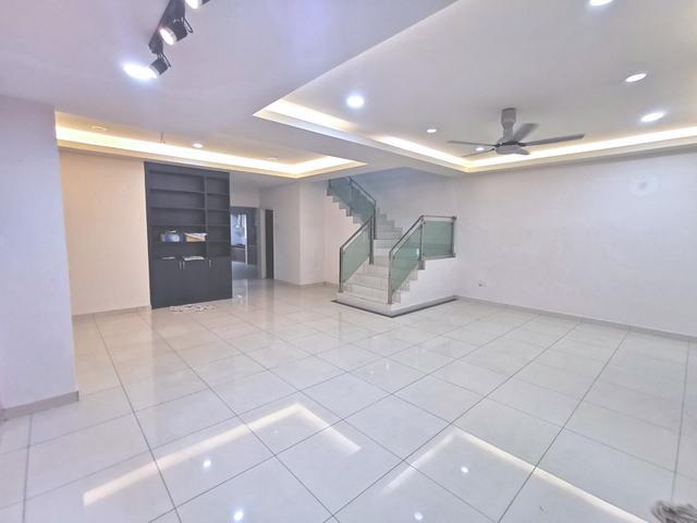 Terraced House for sale in Petaling, Alam Impian
