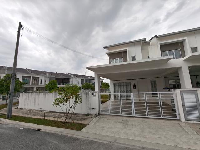 Terraced House for sale in Labu Jaya, Negeri Sembilan