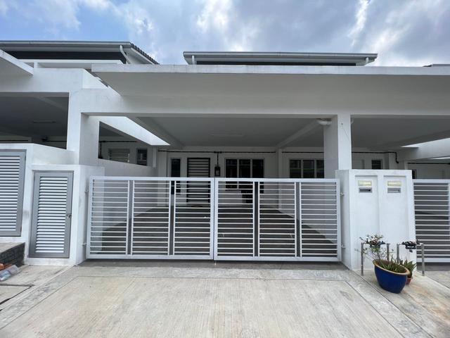Terraced House for sale in Bandar Sri Sendayan, Seremban