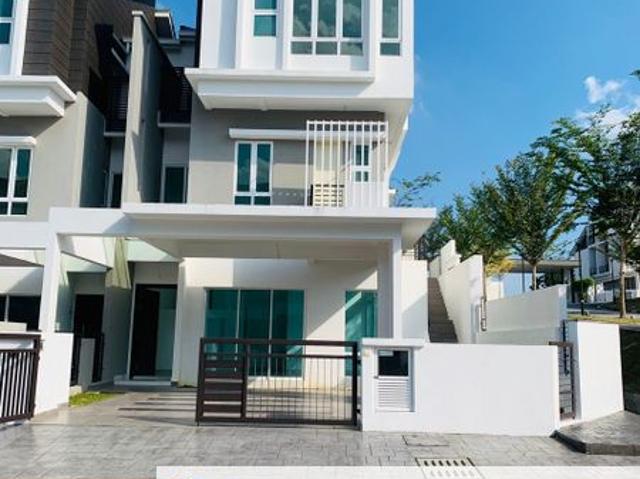 House for sale in Kajang, Langat