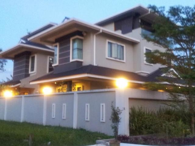 House for rent in Country Heights Damansara, Kuala Lumpur