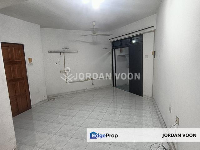 Flat for sale in Georgetown, Penang