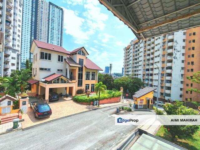 House for sale in Country Heights Damansara, Kuala Lumpur