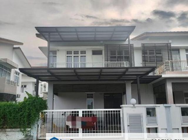 House for sale in Malaka