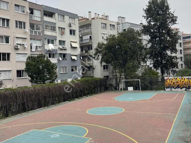 Karabağlar, İzmir içerisinde satılık mülk