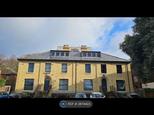 House for rent in East Bank, Norfolk