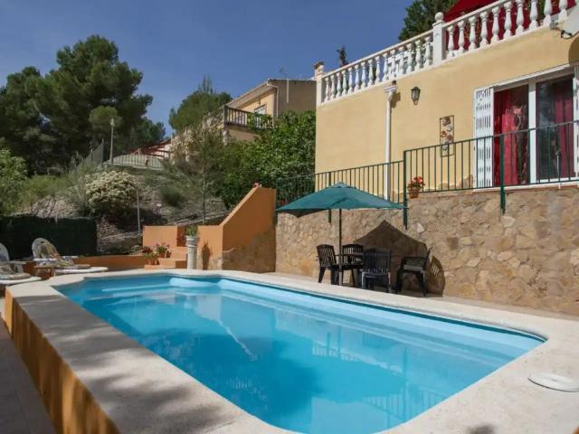 Apartamento en alquiler en Pinares de Meclí, l'Alcoià