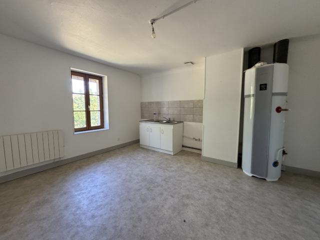 Appartement location à Mortagne-au-Perche, Ticheville