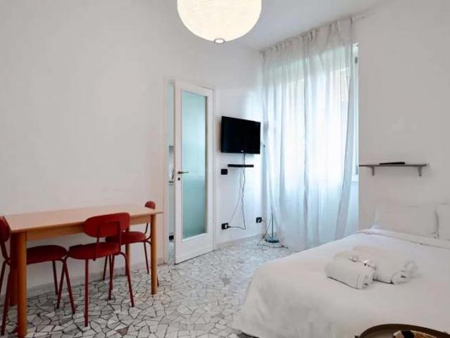 Monolocale in affitto a Milano, Lombardia