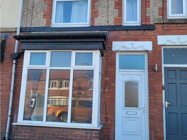 Studio for rent in Maltby, South Yorkshire