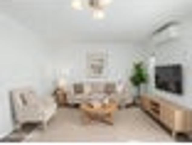 House for sale in Chaslands, Canterbury