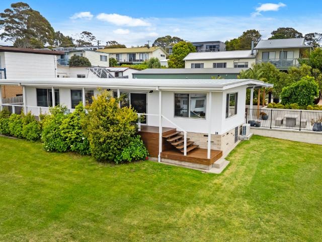 House for sale in Lakes Entrance, Victoria
