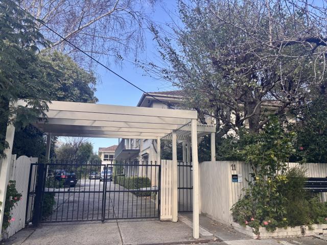 Apartment for rent in Camerons Creek, Victoria